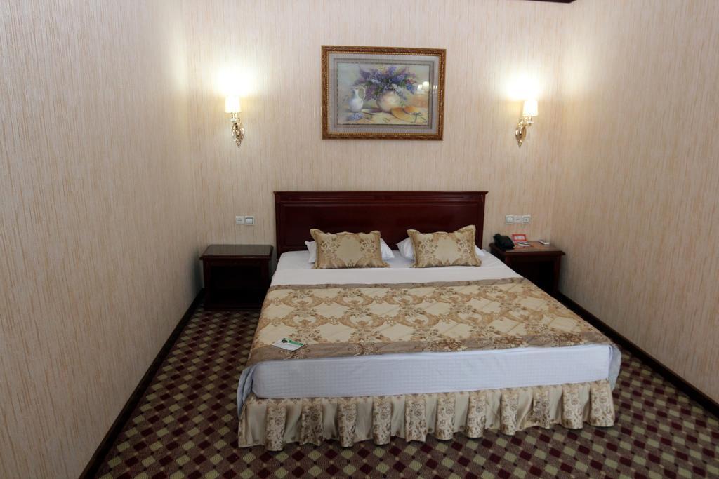 Asia Tashkent Hotel Екстериор снимка